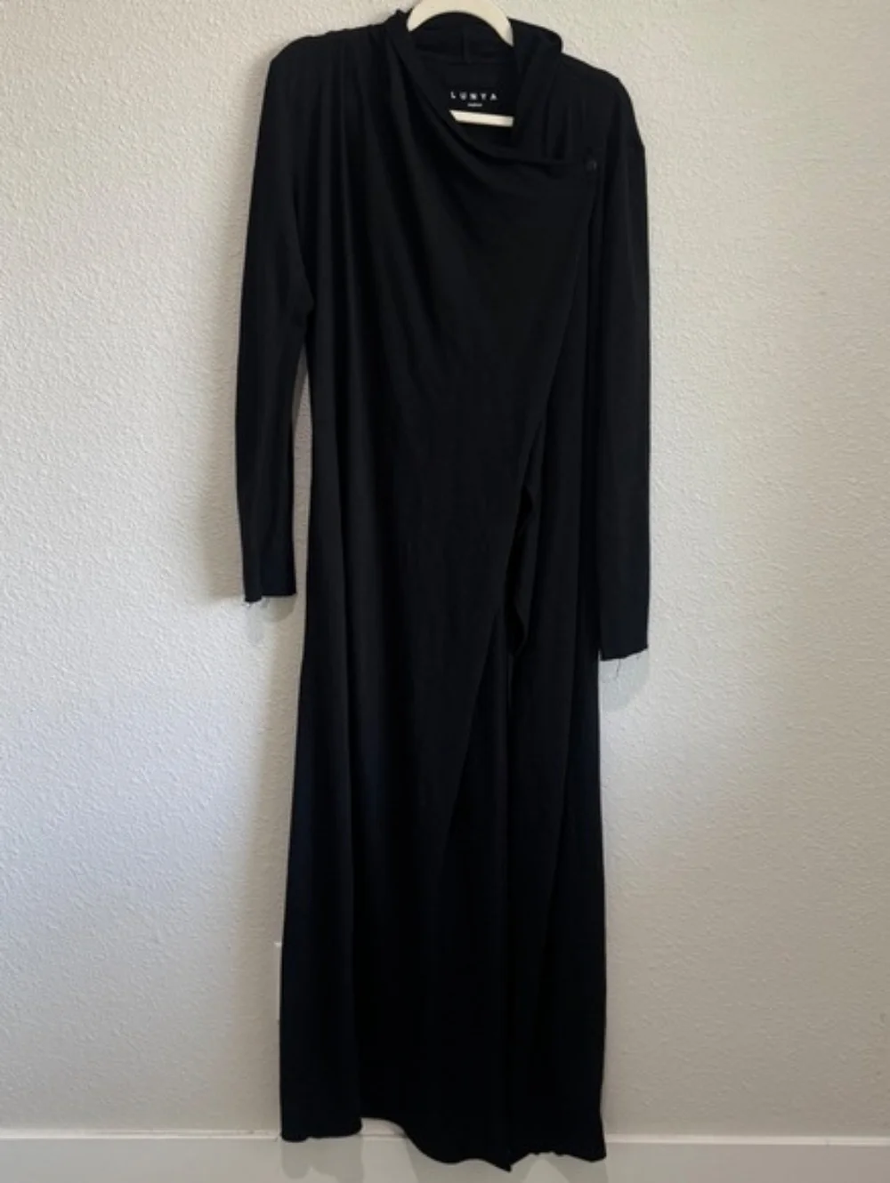 LUNYA Good In Bed Robe XS/S - Picture 2 of 15